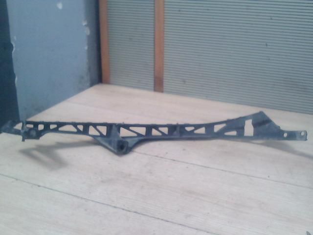 bontott MAZDA 6 Jobb Fényszóró Bajusz Díszléc