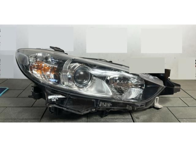 bontott MAZDA 6 Jobb Fényszóró