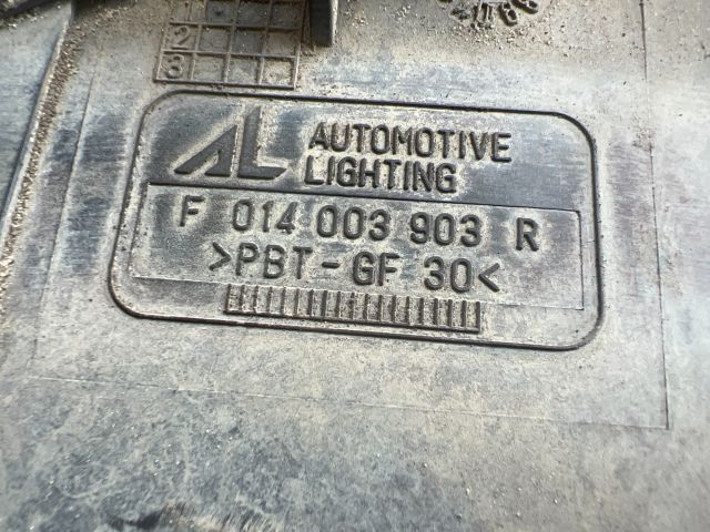 bontott MAZDA 6 Jobb Fényszóró