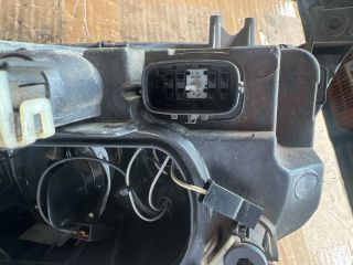 bontott MAZDA 6 Jobb Fényszóró