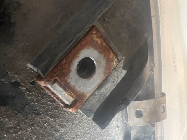 bontott MAZDA 6 Jobb Fényszóró