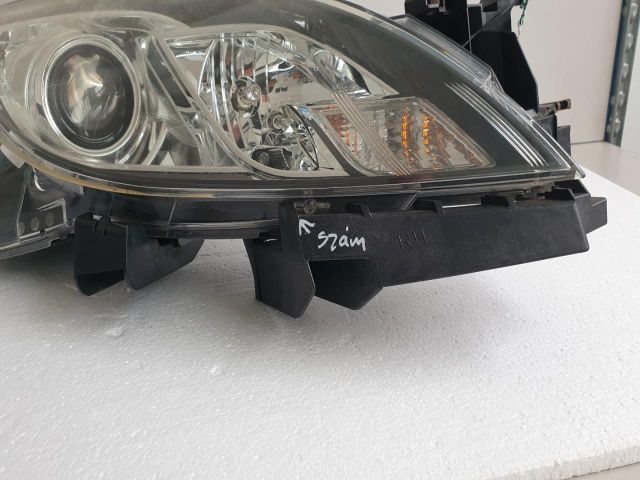 bontott MAZDA 6 Jobb Fényszóró