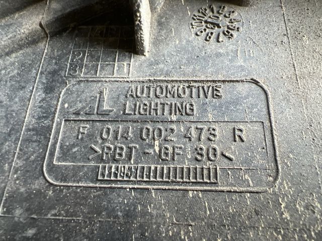 bontott MAZDA 6 Jobb Fényszóró