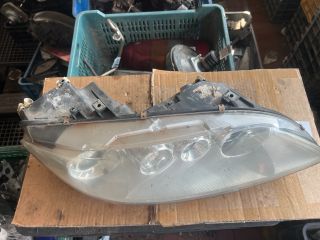 bontott MAZDA 6 Jobb Fényszóró