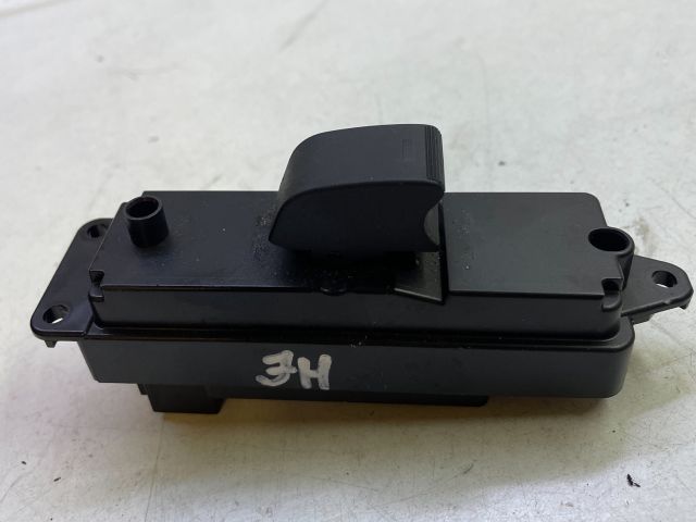 bontott MAZDA 6 Jobb hátsó Ablakemelő Kapcsoló