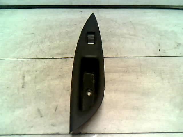 bontott MAZDA 6 Jobb hátsó Ablakemelő Kapcsoló