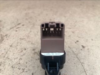 bontott MAZDA 6 Jobb hátsó Ablakemelő Kapcsoló