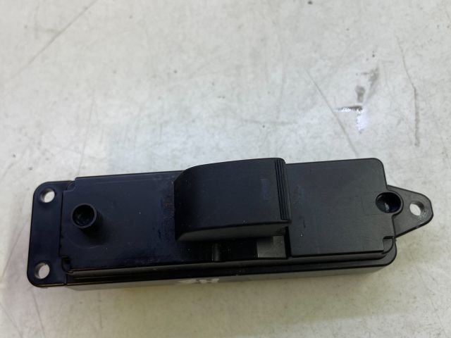 bontott MAZDA 6 Jobb hátsó Ablakemelő Kapcsoló