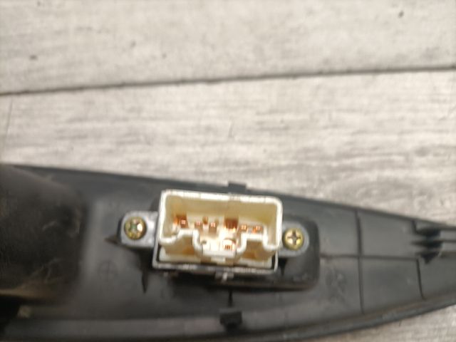 bontott MAZDA 6 Jobb hátsó Ablakemelő Kapcsoló