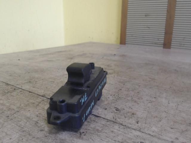 bontott MAZDA 6 Jobb hátsó Ablakemelő Kapcsoló