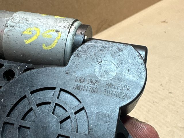 bontott MAZDA 6 Jobb hátsó Ablakemelő Motor