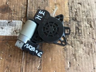 bontott MAZDA 6 Jobb hátsó Ablakemelő Motor