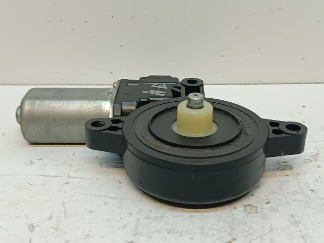 bontott MAZDA 6 Jobb hátsó Ablakemelő Motor