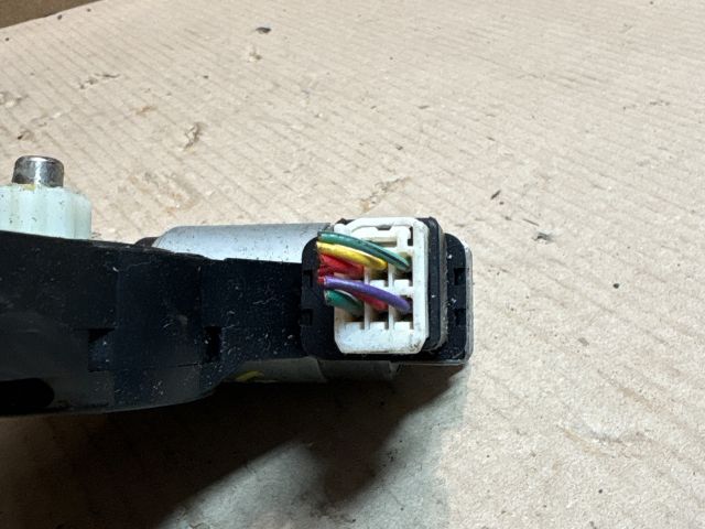 bontott MAZDA 6 Jobb hátsó Ablakemelő Motor