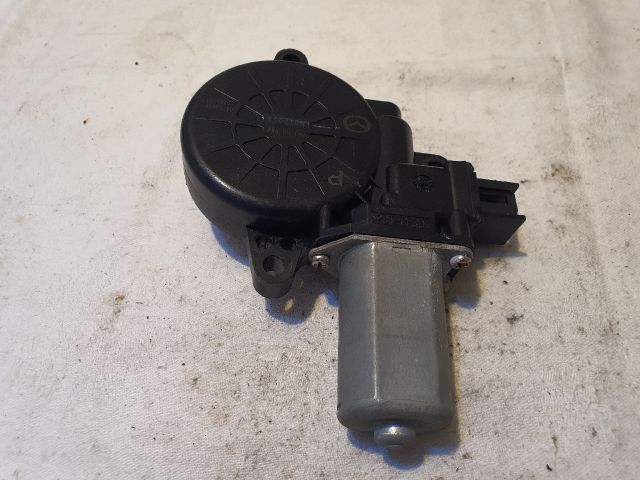 bontott MAZDA 6 Jobb hátsó Ablakemelő Motor