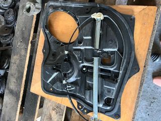 bontott MAZDA 6 Jobb hátsó Ablakemelő Szerkezet (Elektromos)