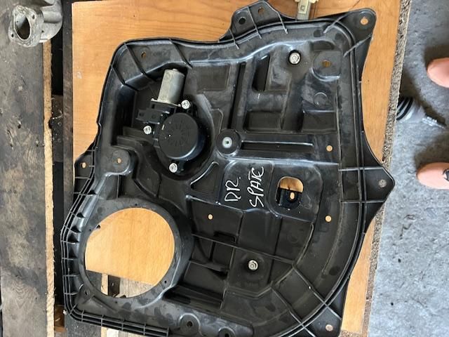 bontott MAZDA 6 Jobb hátsó Ablakemelő Szerkezet (Elektromos)