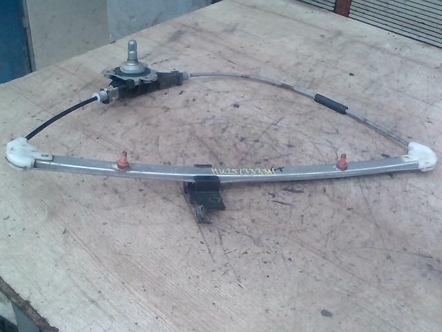 bontott MAZDA 6 Jobb hátsó Ablakemelő Szerkezet (Mechanikus)