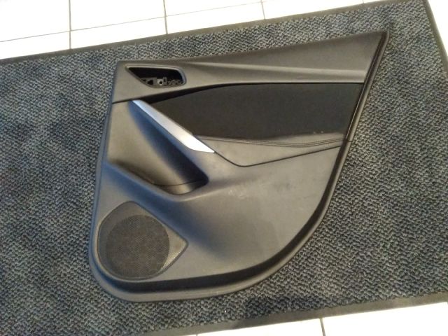 bontott MAZDA 6 Jobb hátsó Ajtó Kárpit