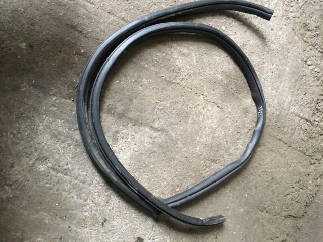 bontott MAZDA 6 Jobb hátsó Ajtó Szigetelés