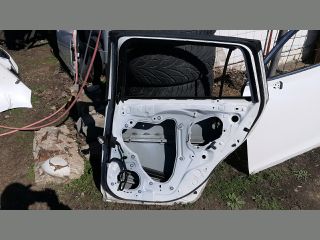 bontott MAZDA 6 Jobb hátsó Ajtó (Üres lemez)