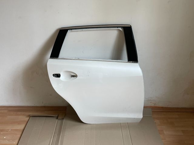 bontott MAZDA 6 Jobb hátsó Ajtó (Üres lemez)