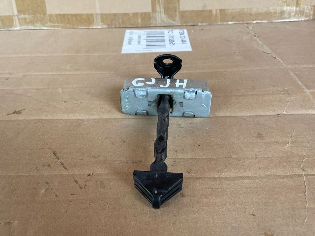 bontott MAZDA 6 Jobb hátsó Ajtóhatároló