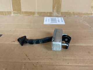 bontott MAZDA 6 Jobb hátsó Ajtóhatároló