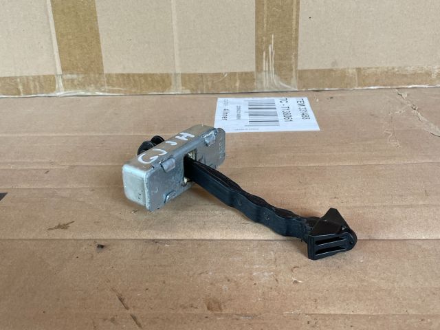 bontott MAZDA 6 Jobb hátsó Ajtóhatároló