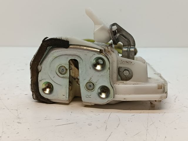 bontott MAZDA 6 Jobb hátsó Ajtózár