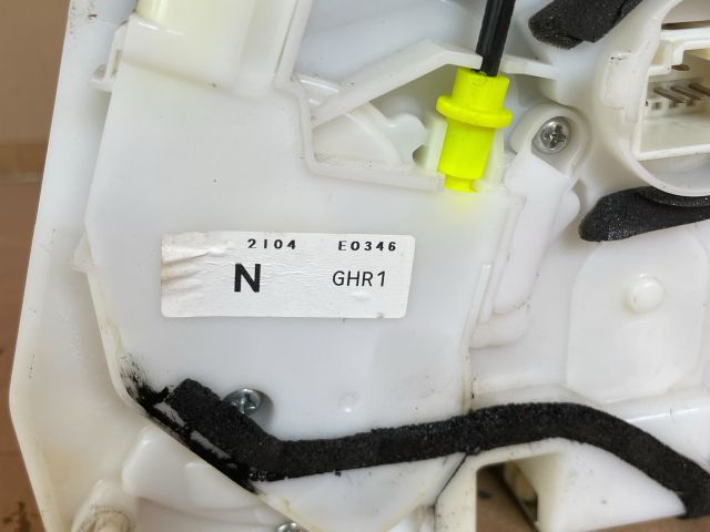 bontott MAZDA 6 Jobb hátsó Ajtózár