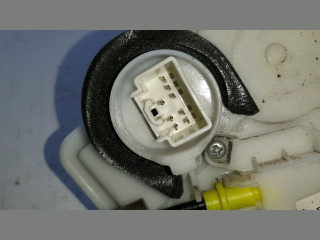 bontott MAZDA 6 Jobb hátsó Ajtózár