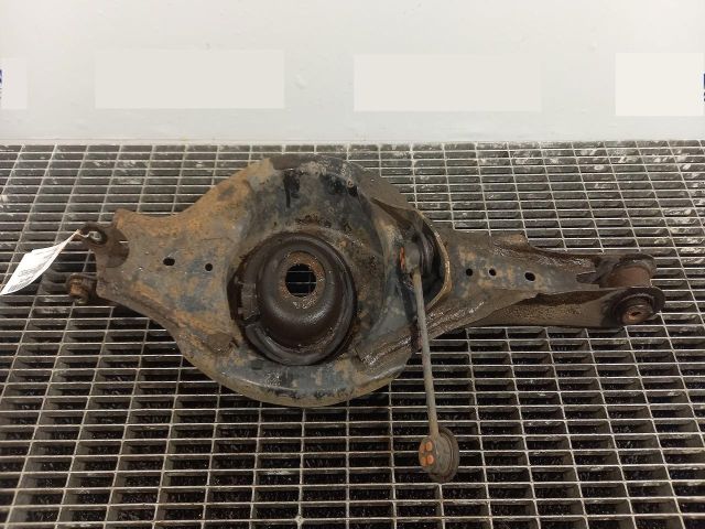 bontott MAZDA 6 Jobb hátsó Alsó Lengőkar