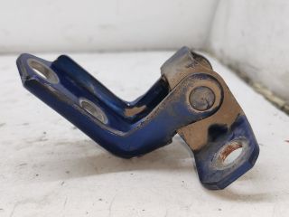 bontott MAZDA 6 Jobb hátsó Alsó Zsanér