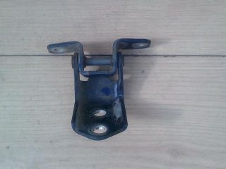 bontott MAZDA 6 Jobb hátsó Alsó Zsanér