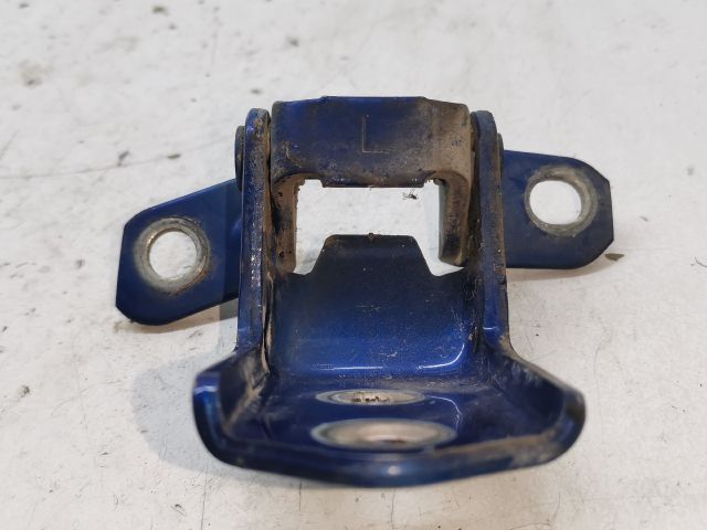 bontott MAZDA 6 Jobb hátsó Alsó Zsanér