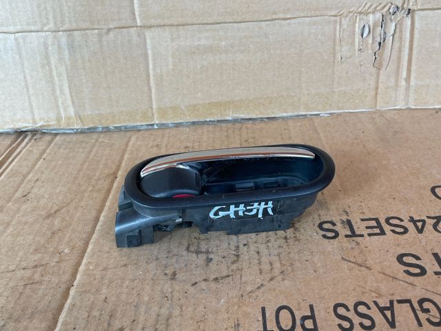 bontott MAZDA 6 Jobb hátsó Belső Kilincs