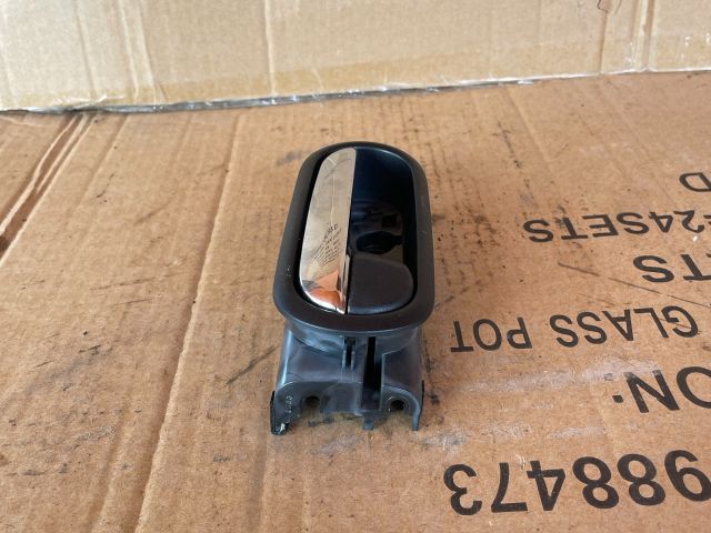 bontott MAZDA 6 Jobb hátsó Belső Kilincs