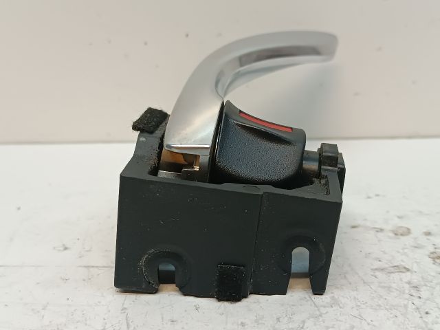 bontott MAZDA 6 Jobb hátsó Belső Kilincs