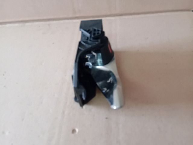 bontott MAZDA 6 Jobb hátsó Belső Kilincs