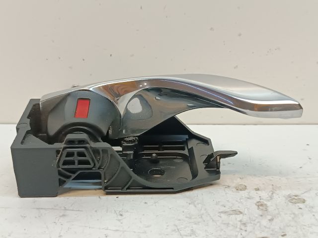 bontott MAZDA 6 Jobb hátsó Belső Kilincs