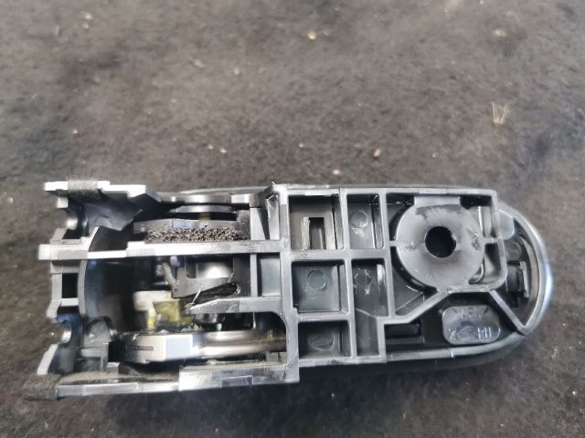 bontott MAZDA 6 Jobb hátsó Belső Kilincs