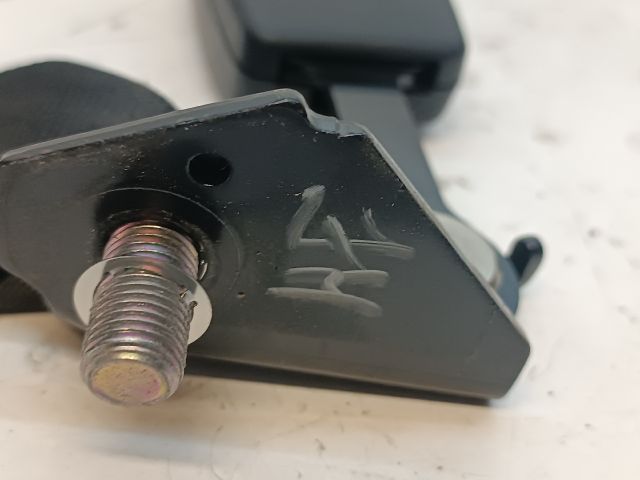 bontott MAZDA 6 Jobb hátsó Biztonsági Öv Csat