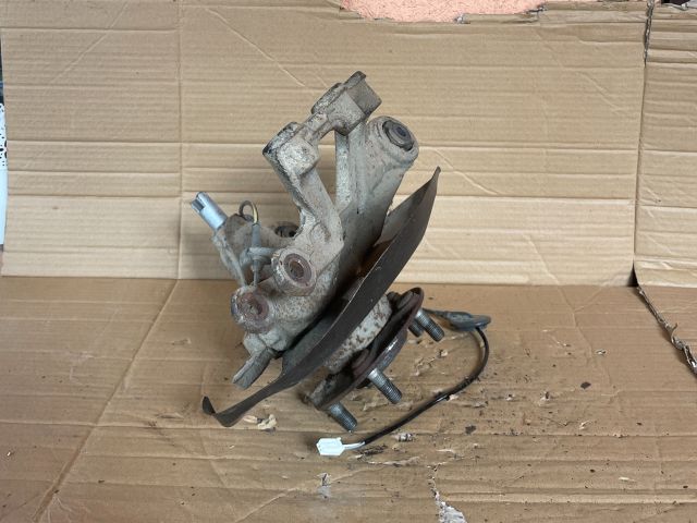 bontott MAZDA 6 Jobb hátsó Csonkállvány Kerékaggyal