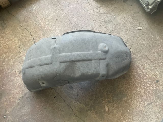 bontott MAZDA 6 Jobb hátsó Dobbetét (Kerékjárati, Műanyag)