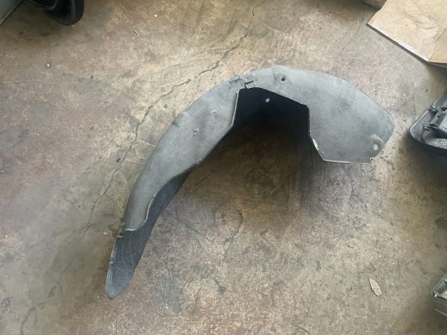 bontott MAZDA 6 Jobb hátsó Dobbetét (Kerékjárati, Műanyag)