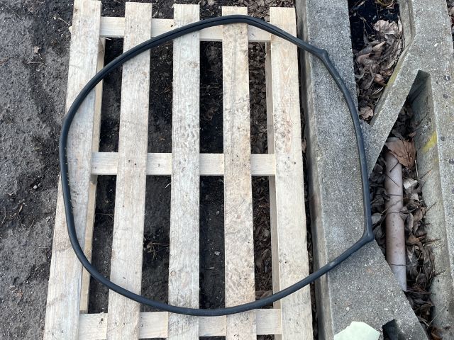 bontott MAZDA 6 Jobb hátsó Gumikéder