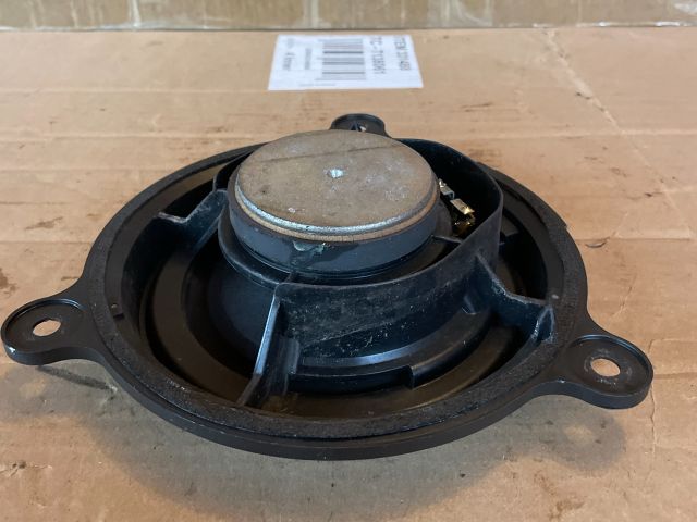 bontott MAZDA 6 Jobb hátsó Hangszóró