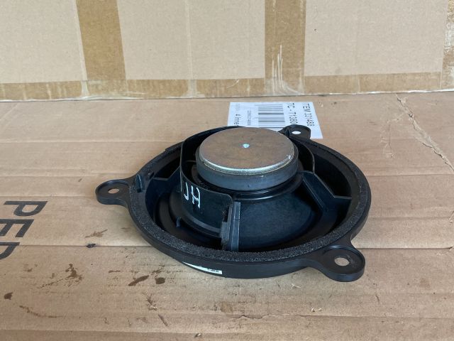 bontott MAZDA 6 Jobb hátsó Hangszóró