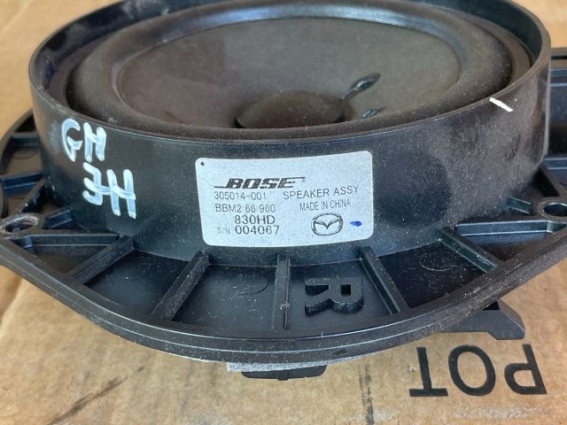 bontott MAZDA 6 Jobb hátsó Hangszóró